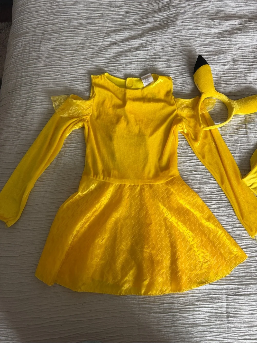 Pikachu Kids Costume - Yellow (Size M 7-8)